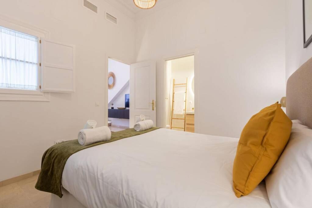 Mumu Luxury Suite Lirio Sevilla Buitenkant foto